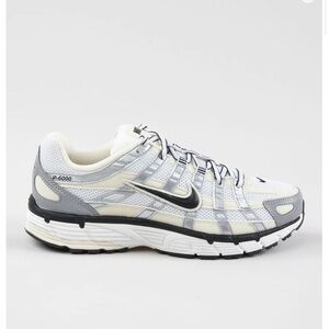 Nike Women’s 8 New in Box P-6000 Sneakers